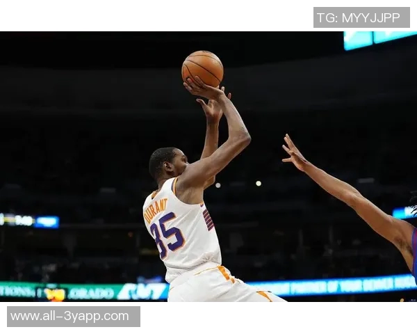 第三节火力全开杜兰特称球队运转流畅令对手难以应对投篮