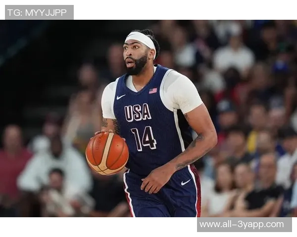 浓眉表现出色前三节高效得分19分并抢下9篮板助力球队争胜 浓眉表现出色前三节高效得分19分并抢下9篮板助力球队争胜