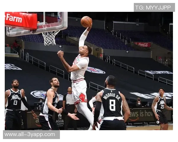 若昂内维斯进攻火力全开近17场比赛狂轰11球创个人新高 若昂内维斯进攻火力全开近17场比赛狂轰11球创个人新高