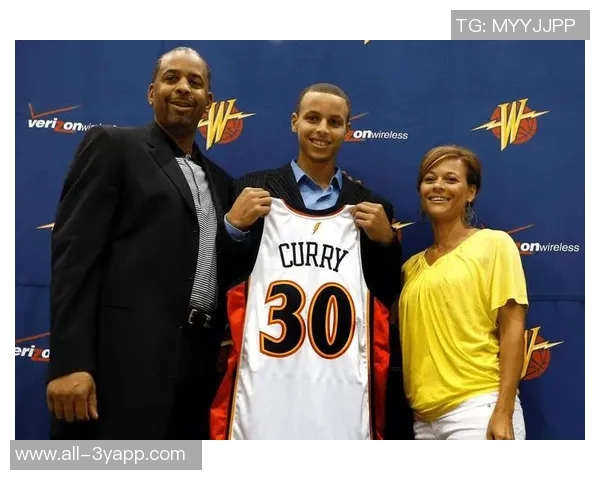 赛斯回忆与斯蒂芬童年争执透露他对我加盟勇士的开放态度 赛斯回忆与斯蒂芬童年争执透露他对我加盟勇士的开放态度