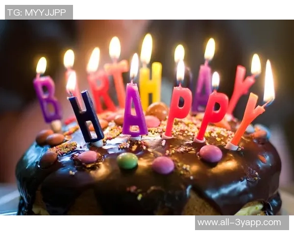 迪拉娜生日晒照传递祝福愿大家健康平安生活顺利