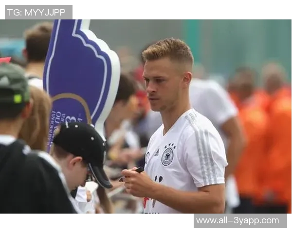 塔图姆与老詹乐福同场打高尔夫互动频繁引发球迷热议